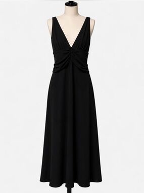 Classic Black V-Neck Sleeveless Midi Dress